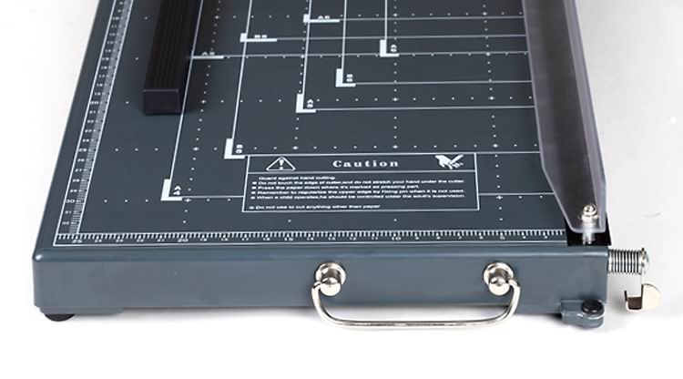 Advantages of office paper trimmers